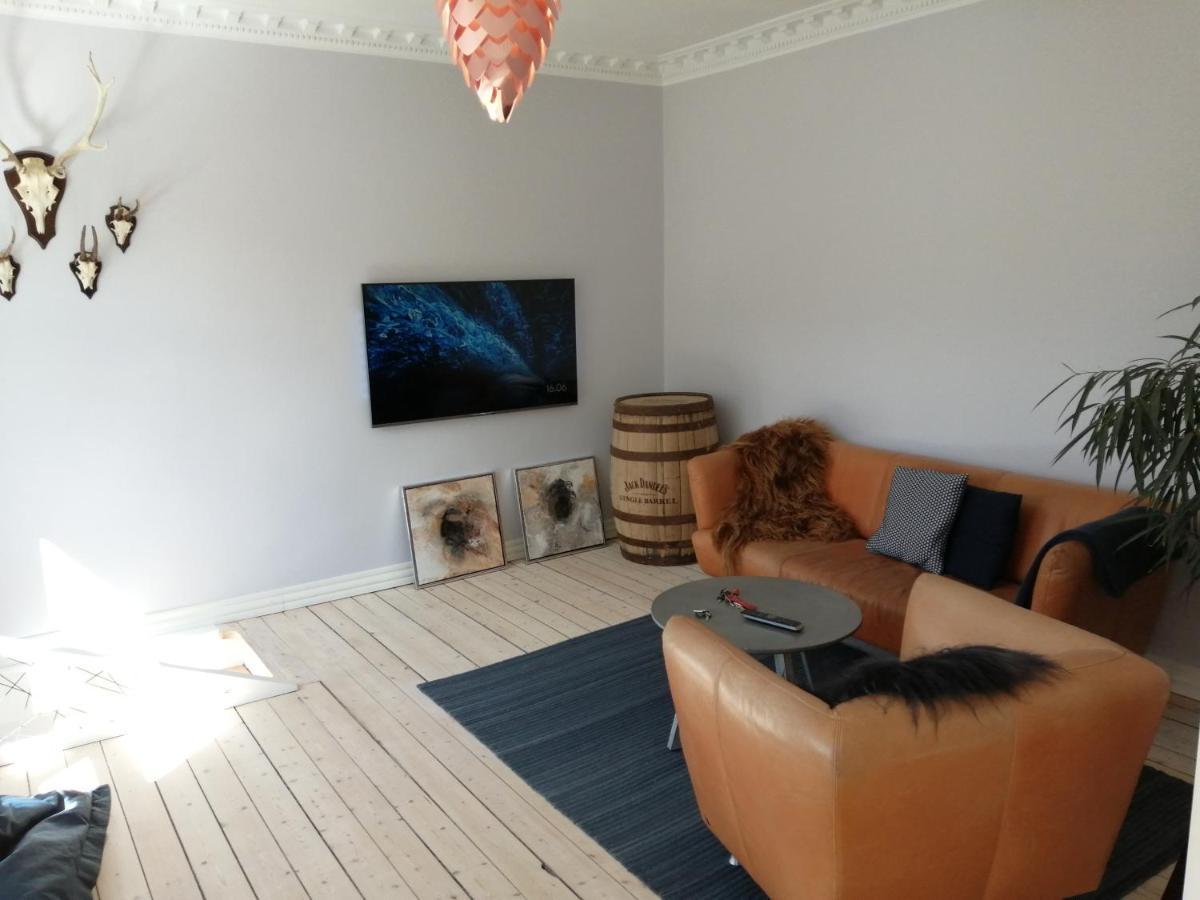 Cozy Villa-Apartment - Close To Aalborg Center - Free Citybikes And Parking Екстер'єр фото